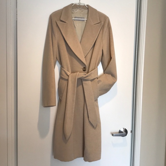MaxMara Jackets & Blazers - MaxMara coat beige